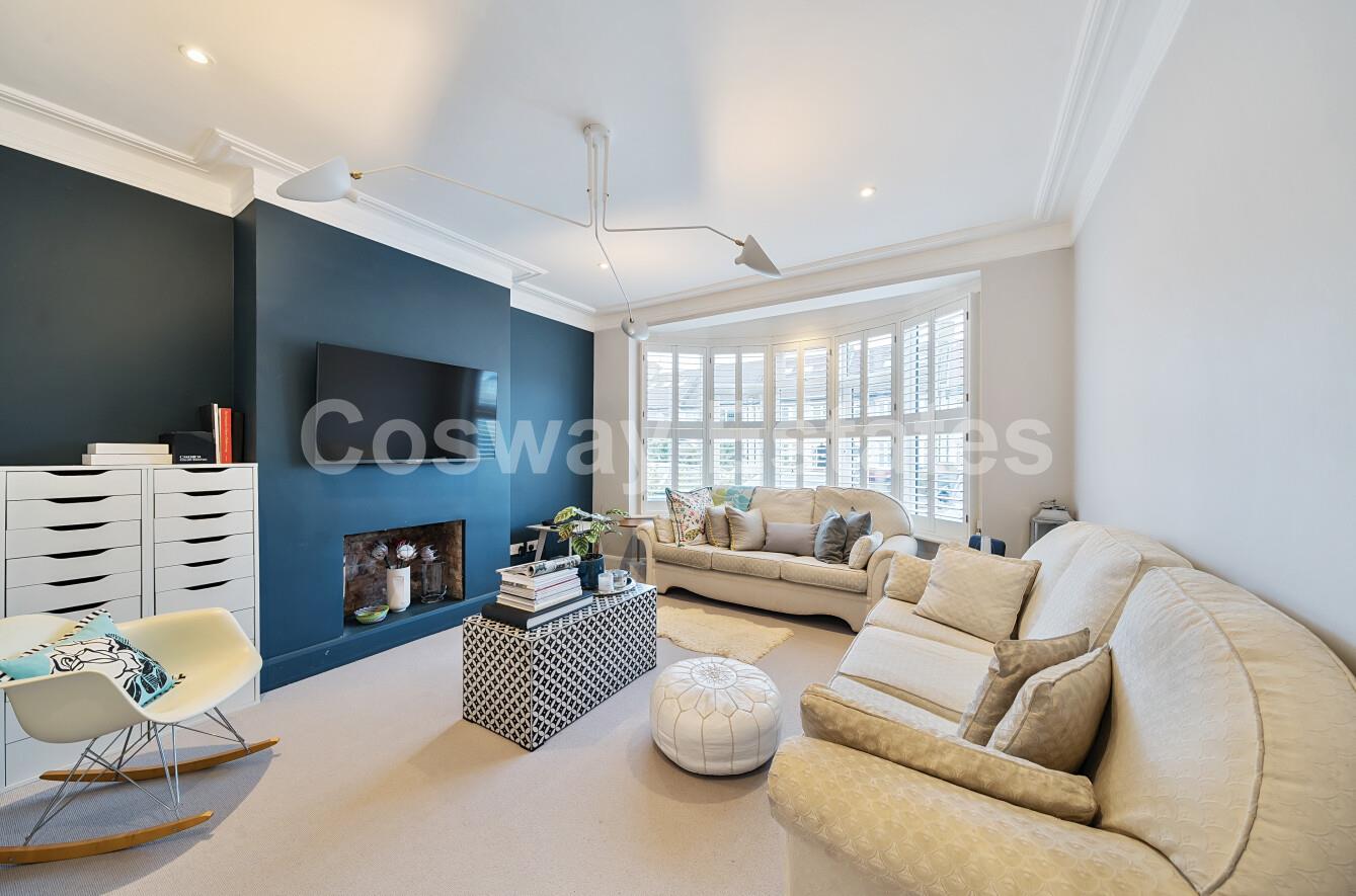 Brockenhurst Gardens, Mill Hill, NW7, London